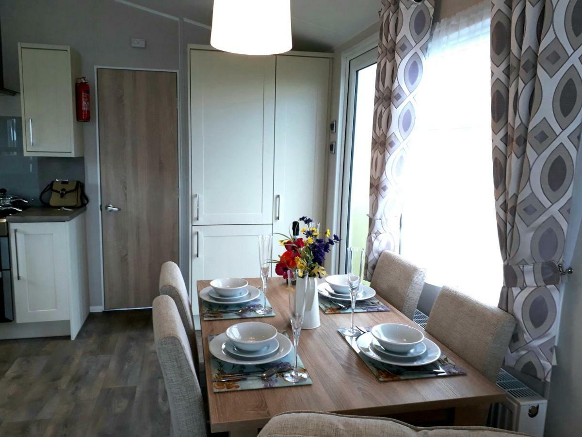 Aspen Retreat, Haggerston Castle Cheswick (Northumberland)