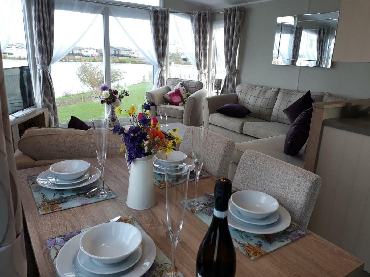 Aspen Retreat, Haggerston Castle * Cheswick (Northumberland)