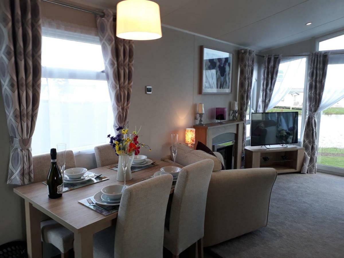 Aspen Retreat, Haggerston Castle * Cheswick (Northumberland)
